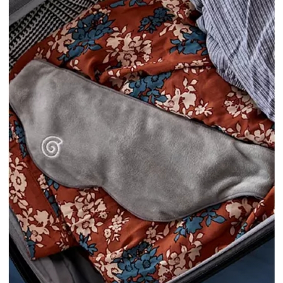 NWOT Gravity Weighted sleep mask - Picture 7 of 11